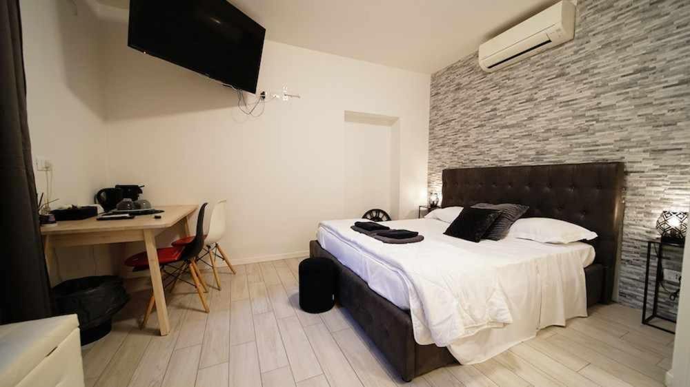 Guest house Langolo Di Laura Borgo Roma Destiny 3 *